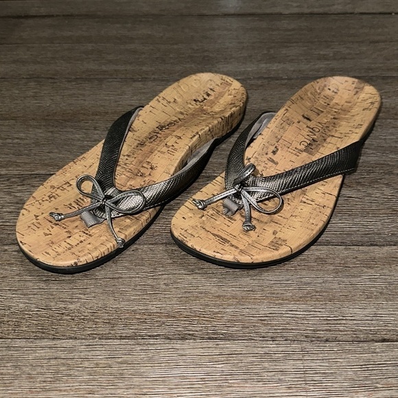 Vionic Cassie Rock - Picture 2 of 10